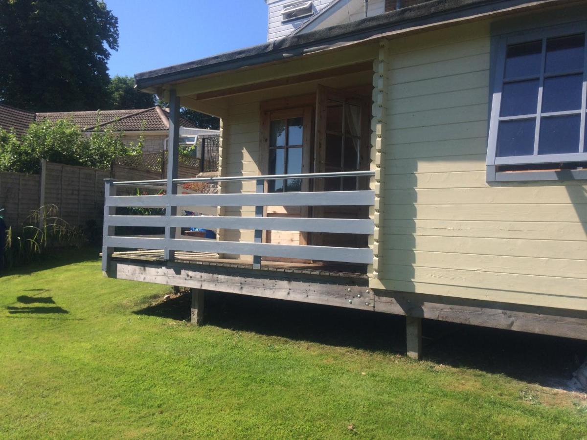 Morlais Log Cabin ライム・レジス エクステリア 写真