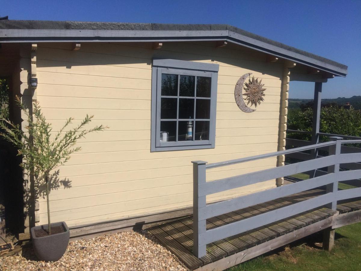 Morlais Log Cabin ライム・レジス エクステリア 写真